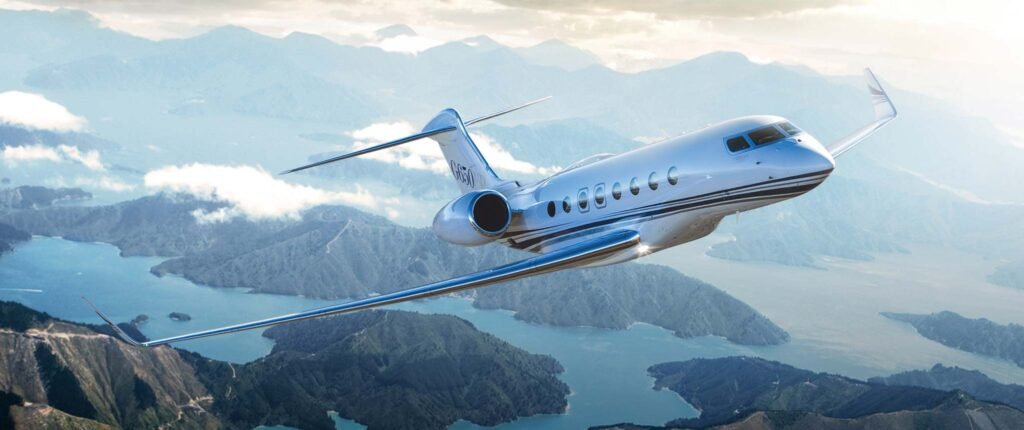 paramount business jets accepts cryptocurrency payments for charters